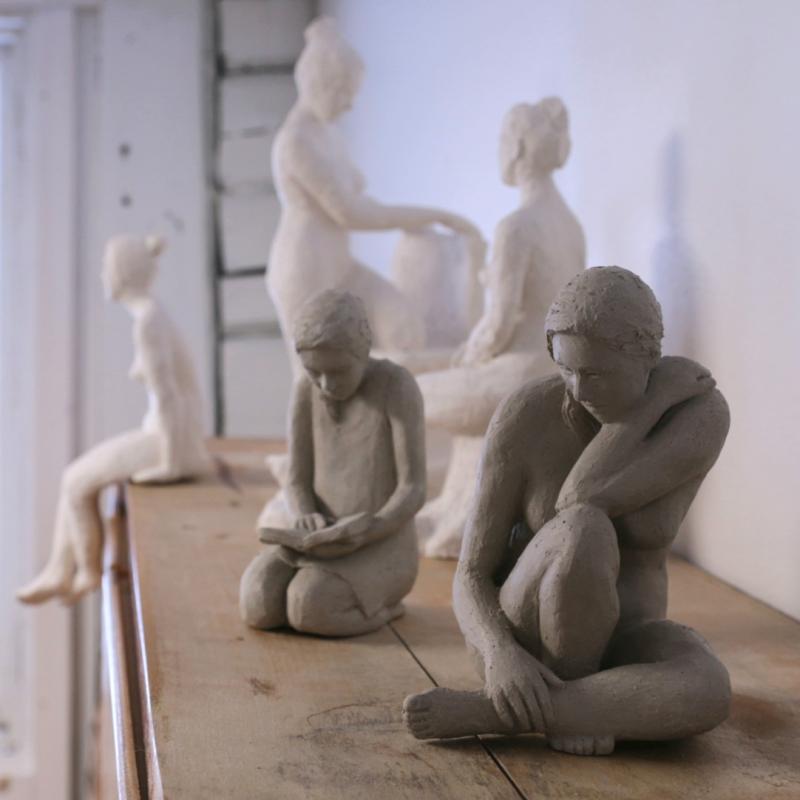 Susanne Björkell, skulpturer i lera.