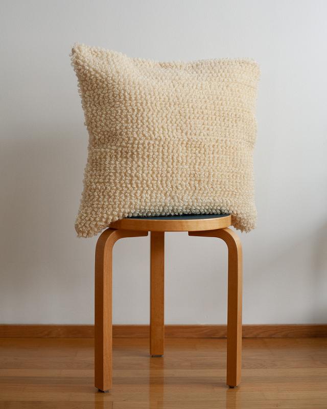 Cushion W002, wool and cotton, weaving, 50x50 cm