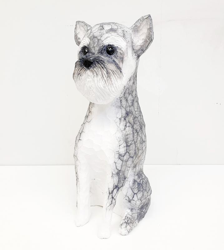 Yasushi Koyama / Terrieri / Veistos / Puu / 51 x 23 x 23 cm  / 2023 