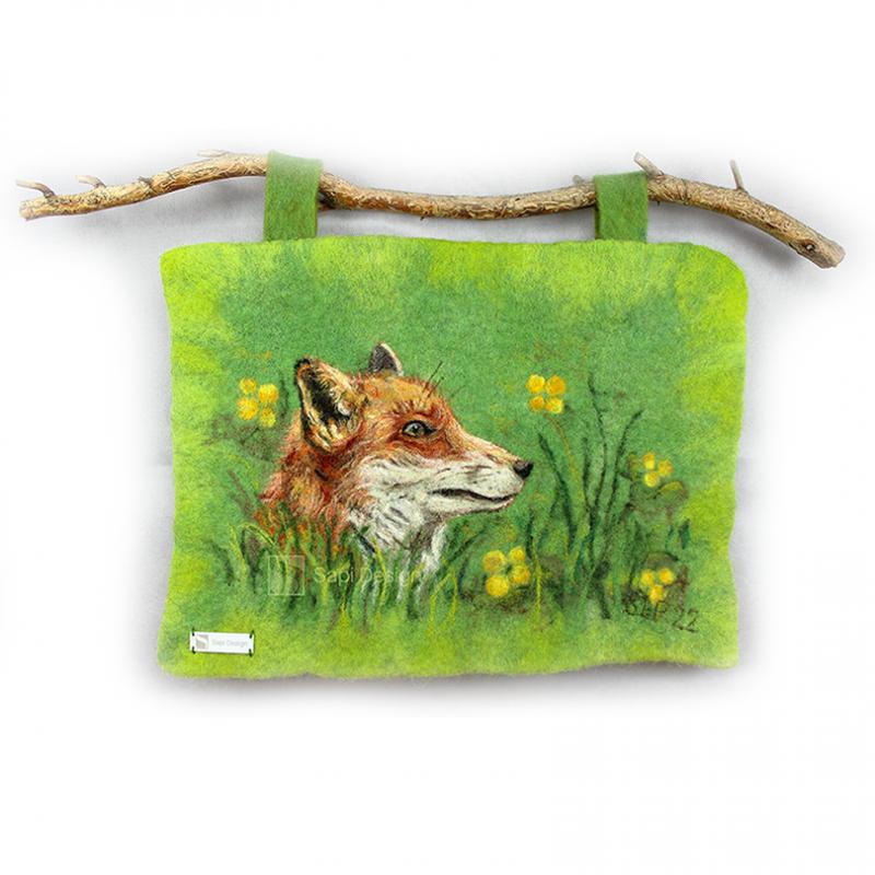 Räv - tovad väggtextil | Kettu - huovutettu seinätekstiili | Fox - felted wall textile