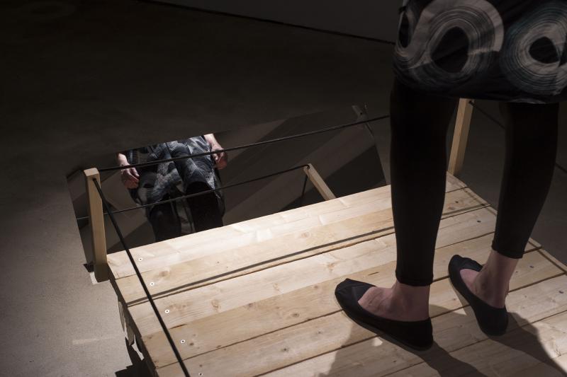 Anlegestelle, installaatio HAM galleriassa 2017. Kuva Maija Toivanen
