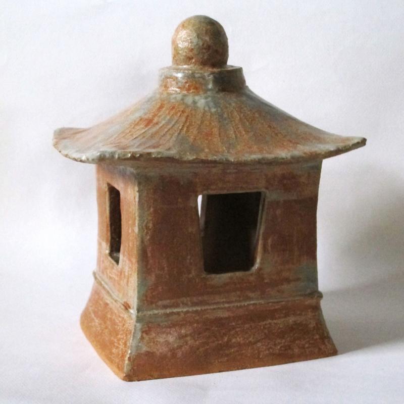 Japansk trädgårdslykta, handbyggd, h 26 cm, foto UF