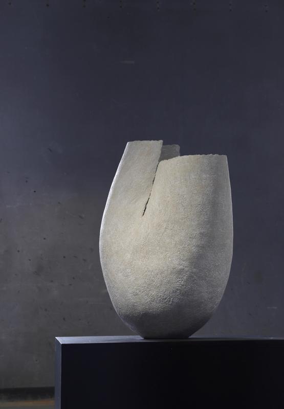 Una II / sahamottisavi 1250 °C/ korkeus 81 cm