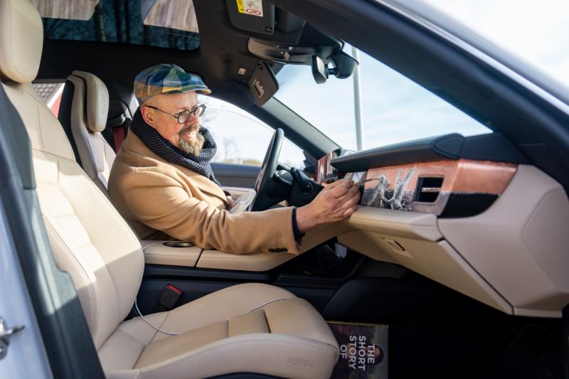 Porsche Taycan fresco, tilaustyö 2024