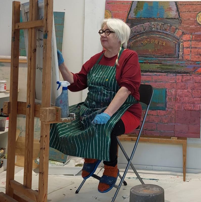 MarjaLeena Pohjola-Valkola henkilökuva