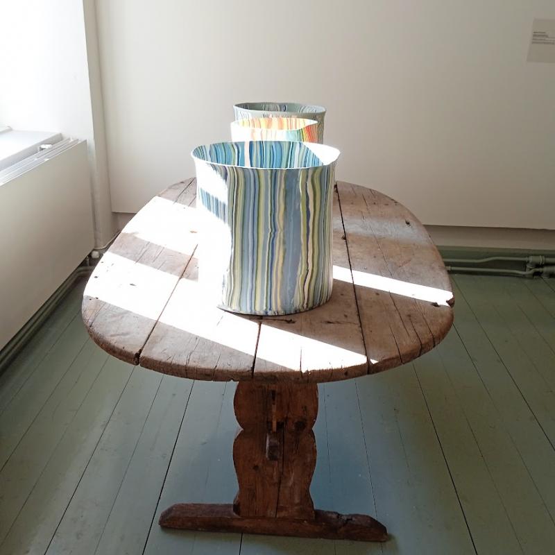 Trasmattor av Nerikomiporslin/ Nerikomiposliinisia räsymattoja