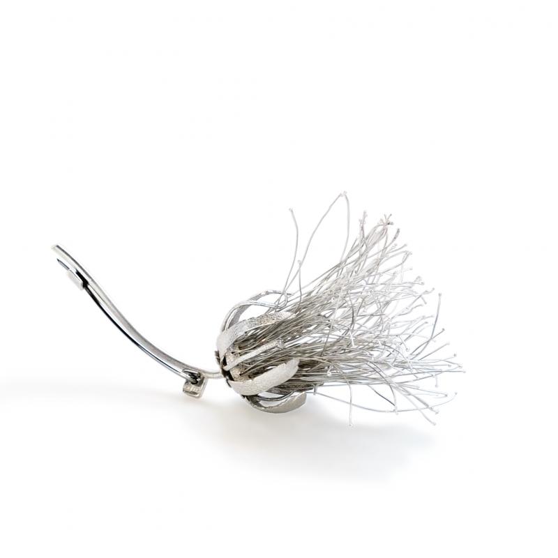 Meira Rauta, Tenacious echo, 2025, brooch, silver, 9,8x5x5,5cm, handmade