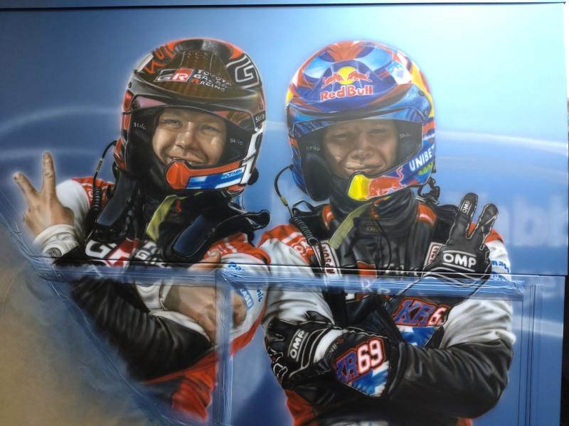 Kalle och Jonne, målning på lastbil