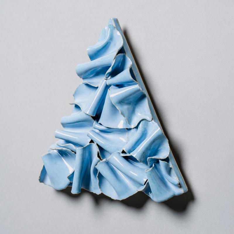 Sanna Rintalaulaja
Ruffle
käsinrakennettu keramiikka
20 x 19 5,5 cm
2025