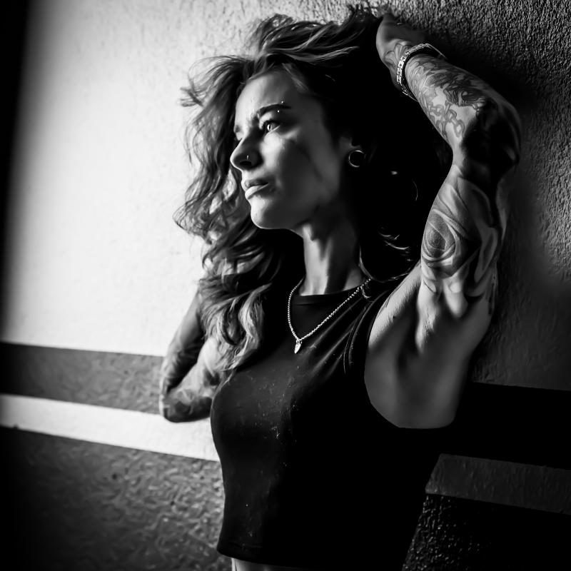 Lina Ede, "Warrior",  Foto, tyg /Photo on fabric/Valokuva, kangas 100 cm x 150 cm, 2024