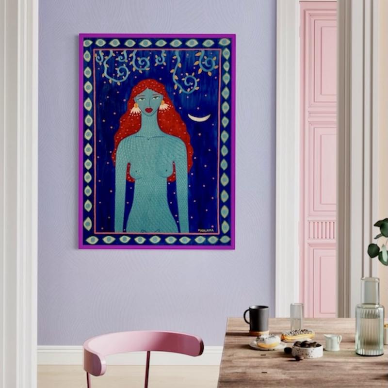 Malaika Mollel, Pieni Merenneito ja Hymyilevä Kuu, akryyli vanerille, 100 x 140cm, 2025