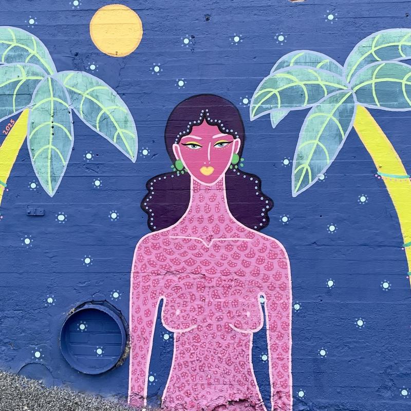 Malaika Molle, Metsän Henki, akryyli ja spray ulkoseinään, 450 x 300cm, 2025