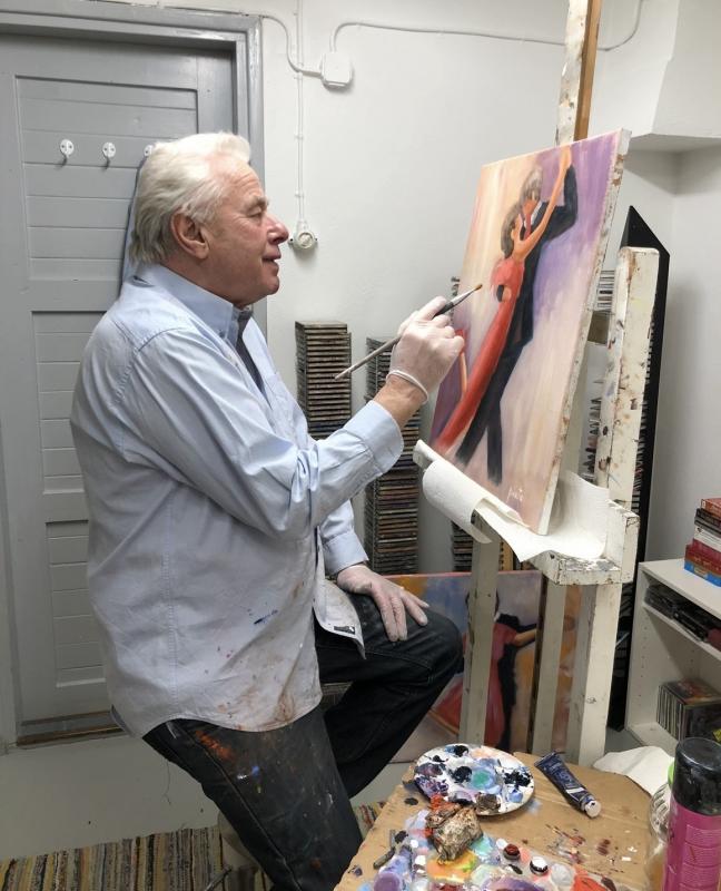 Taidemaalari Tapani Piirto,  Salakkujan Ateljeessaan 