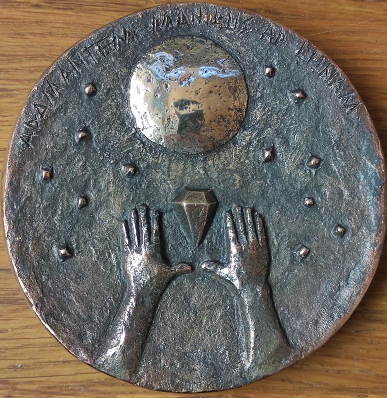 Jussi Hautaniemi_ Kohti unelmia_pronssi_ 12 cm_2023