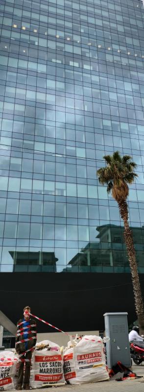 Jätettä -performanssi, Barcelona 2024