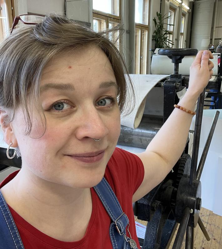 Piia Vainio, prässin äärellä on hyvä olla, 2025